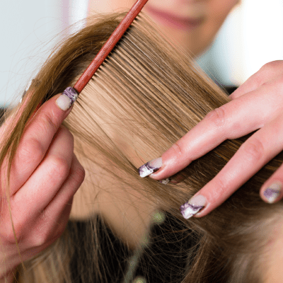 WOMEN'S HAIRCUT